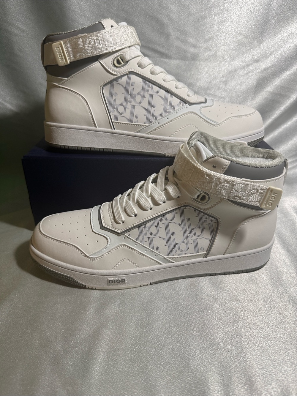 Dior B27 high-top sneakers in white and gray🔥”Rare” Colorway! New!